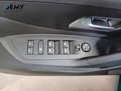 Photo 13 Peugeot 308  Hybrid 145 e-DCS6