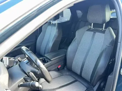 Photo 9 Peugeot 3008  Hybrid 225 e-EAT8