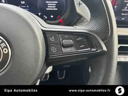 Photo 18 Alfa Romeo Tonale  1.5 Hybrid 160 ch VGT TCT7