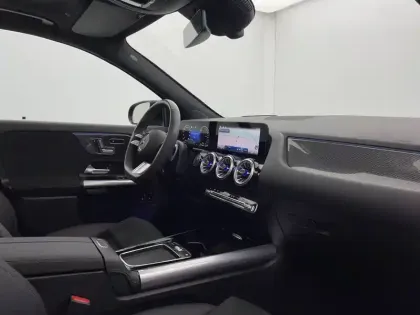 Photo 26 Mercedes GLA  250 e Hybrid EQ 8G-DCT