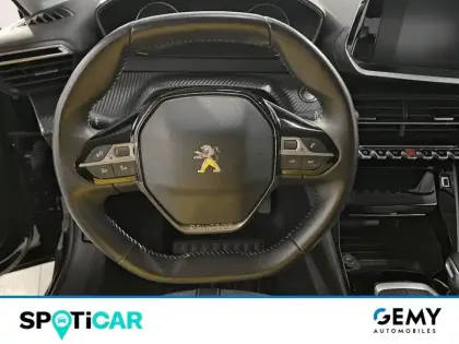 Photo 13 Peugeot 208  PureTech 100 S&S BVM6
