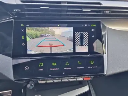 Photo 14 Peugeot 308  Hybrid 136 e-DCS6