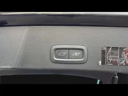Photo 7 Volvo XC40  T4 Recharge 129 + 82ch Business DCT 7