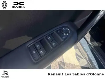 Photo 14 Renault Captur  1.6 E-Tech hybride 145ch Business -21