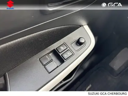 Photo 11 Suzuki Swift  1.2 Dualjet Hybrid 83ch Privilège
