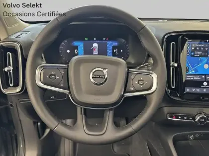Photo 5 Volvo XC40  B3 163ch Lounge Edition DCT 7