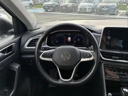 Photo 11 Volkswagen T-roc  1.5 TSI EVO 150ch Style DSG7