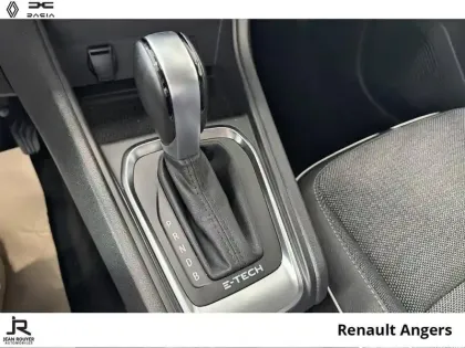 Photo 5 Renault Captur  1.6 E-Tech hybride 145ch Intens -21