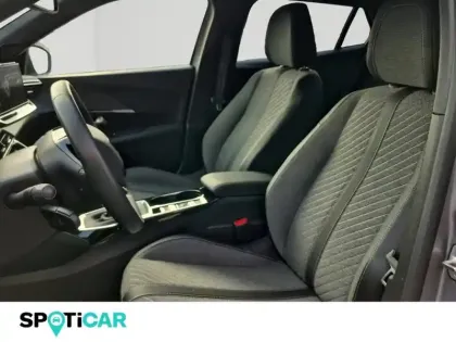 Photo 11 Peugeot 2008  1.2 PureTech 100ch S&S Allure