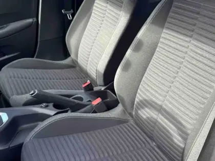 Photo 10 Peugeot 208  1.2 PureTech 100ch S&S Active