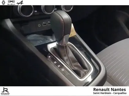 Photo 8 Renault Arkana  1.3 TCe 140ch mild hybrid Evolution EDC