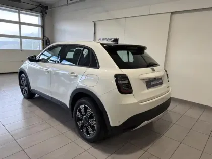 Photo 6 Fiat 600  1.2 Hybrid Turbo 110ch Pop eDCT6 Step 2