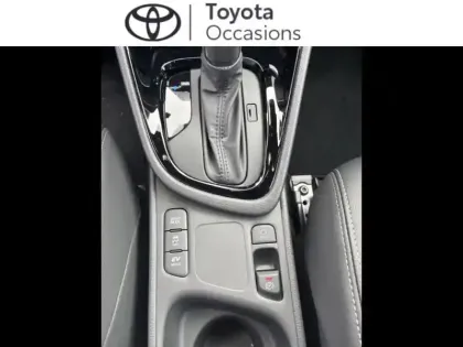 Photo 8 Toyota Yaris  130h Collection 5p MY26