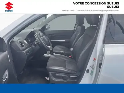 Photo 9 Suzuki Vitara  1.5 Dualjet Hybrid 102ch Style Auto Allgrip