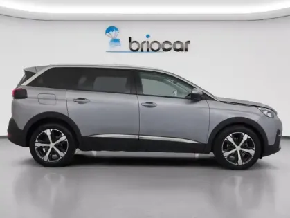Photo 5 Peugeot 5008 2.0 BlueHDi 180ch Allure Business EAT8 Suréquipé + Toit Ouvrant + Attelage