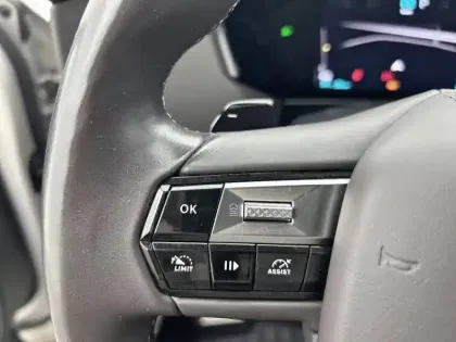 Photo 19 DS DS 4  Hybride E-Tense 225 EAT8