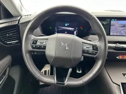 Photo 8 DS DS 4  Hybride E-Tense 225 EAT8
