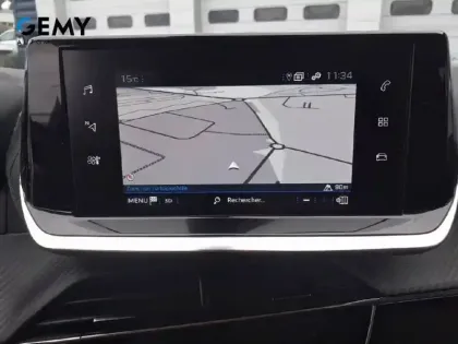 Photo 14 Peugeot 2008  PureTech 130 S&S BVM6