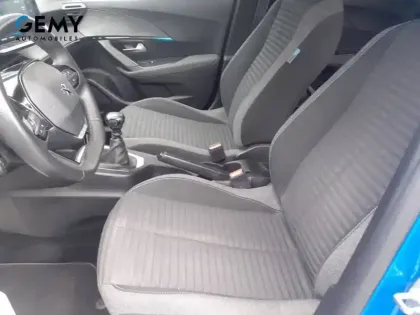Photo 8 Peugeot 2008  PureTech 130 S&S BVM6