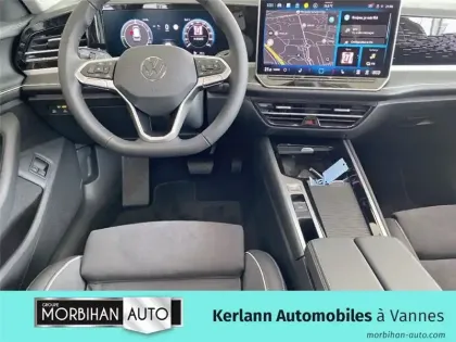 Photo 11 Volkswagen Passat 1.5 EHYBRID 204 DSG6