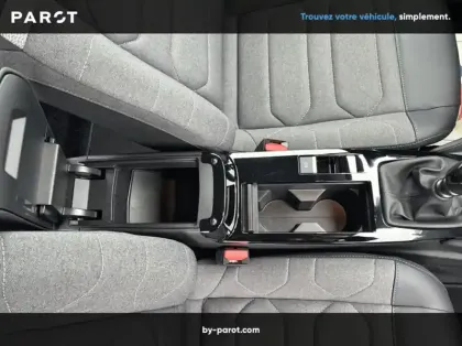Photo 21 Citroën C4 1.2 PURETECH 130 CH YOU Plus