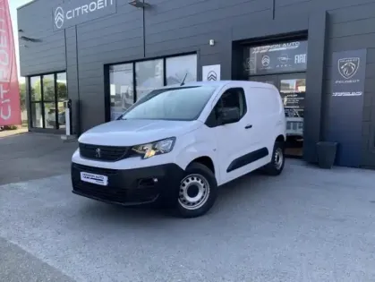 Photo Peugeot Partner Asphalt