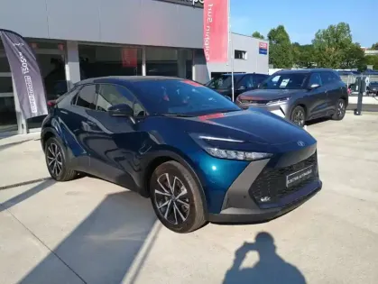 Photo 6 Toyota C-HR Hybride Rechargeable 225 Dynamic 5p