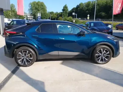 Photo 5 Toyota C-HR Hybride Rechargeable 225 Dynamic 5p