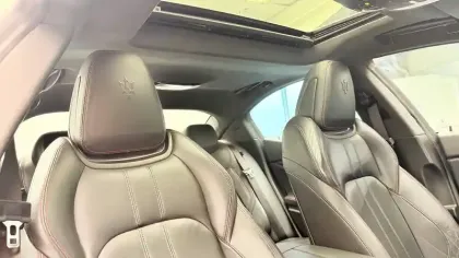 Photo 15 Maserati Ghibli  3.0 V6 275 D