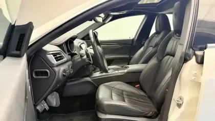 Photo 13 Maserati Ghibli  3.0 V6 275 D