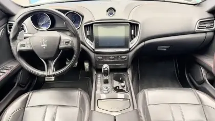 Photo 14 Maserati Ghibli  3.0 V6 275 D