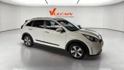 Photo 8 Kia Niro  1.6 GDi Hybride 141 ch DCT6