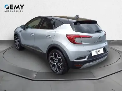 Photo 6 Renault Captur  E-Tech full hybrid 145
