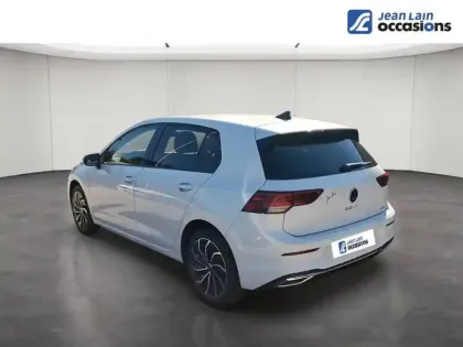 Photo 6 Volkswagen Golf  1.5 eTSI OPF 130 DSG7