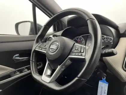Photo 27 Nissan Micra  IG-T 92