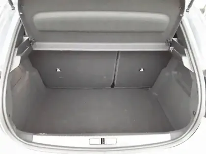 Photo 5 Peugeot 208  Hybrid 110 e-DCS6