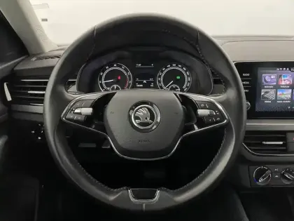 Photo 22 Skoda Kamiq  1.0 TSI Evo 110 ch DSG7