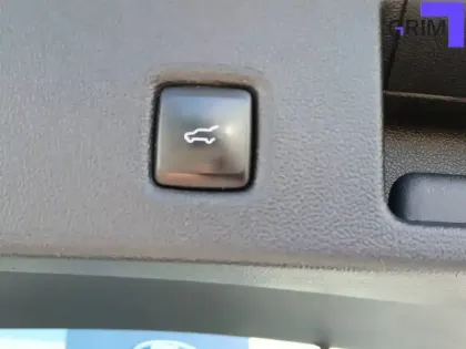 Photo 20 Ford Kuga  2.5 Duratec 180 ch FlexiFuel FHEV E85 Powershift