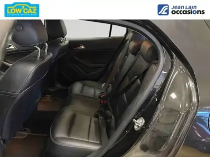 Photo 16 Mercedes GLA  200 d 7-G DCT