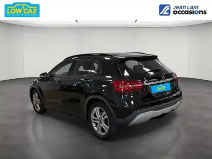 Photo 6 Mercedes GLA  200 d 7-G DCT