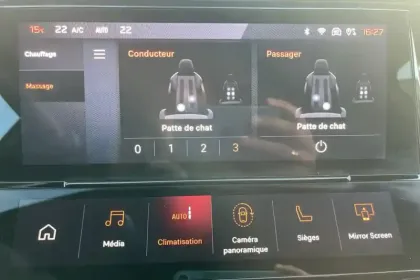 Photo 21 Peugeot 308  PureTech 130ch S&S EAT8