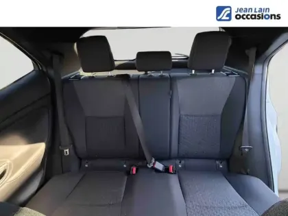 Photo 16 Toyota Yaris  Cross Hybride 130h 2WD