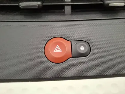 Photo 36 Renault Twingo  III E-Tech