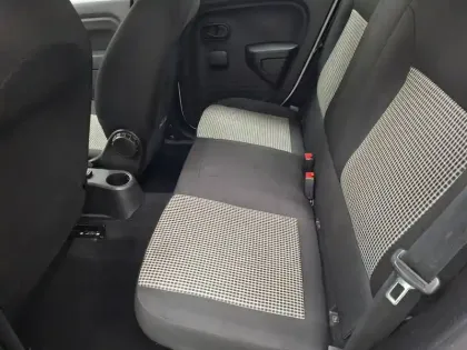 Photo 21 Renault Twingo  III E-Tech