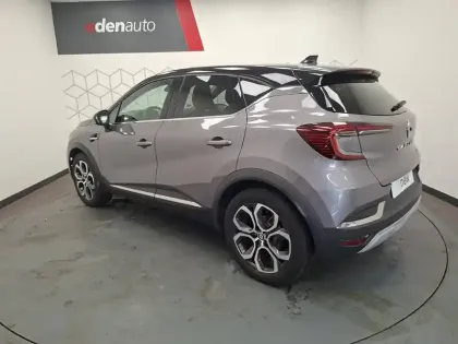 Photo 7 Renault Captur  E-Tech hybride 145