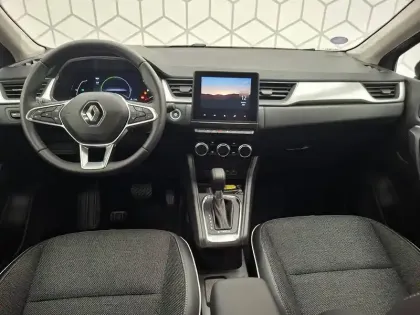 Photo 32 Renault Captur  E-Tech hybride 145