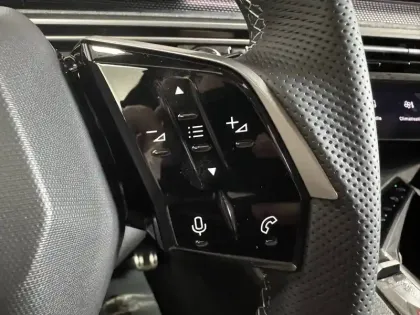 Photo 9 Peugeot 3008  Hybrid 145 e-DCS6