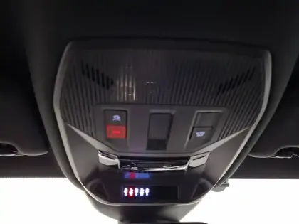 Photo 16 Peugeot 308  PHEV 180 e-EAT8