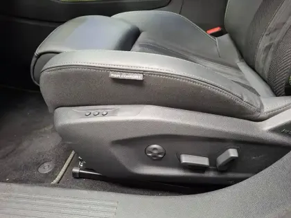 Photo 11 Peugeot 308  PHEV 180 e-EAT8
