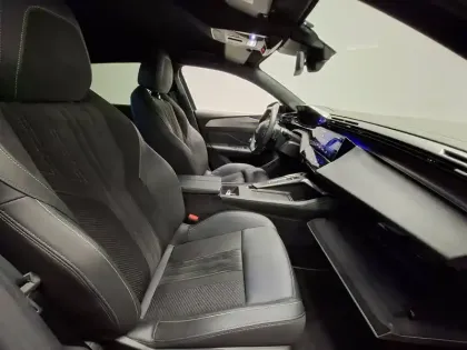 Photo 19 Peugeot 308  PHEV 180 e-EAT8